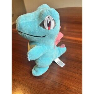 Pokemon Totodile 8-Inch Plush 2019 Nintendo